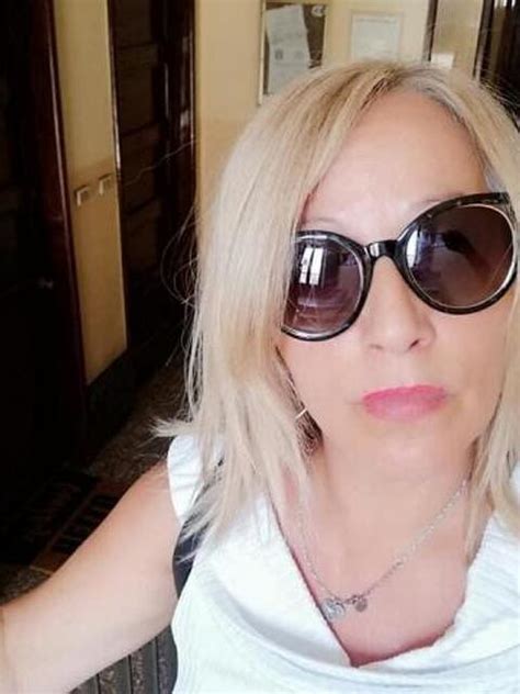 Escort Roccalumera, Donna Cerca Uomo Roccalumera